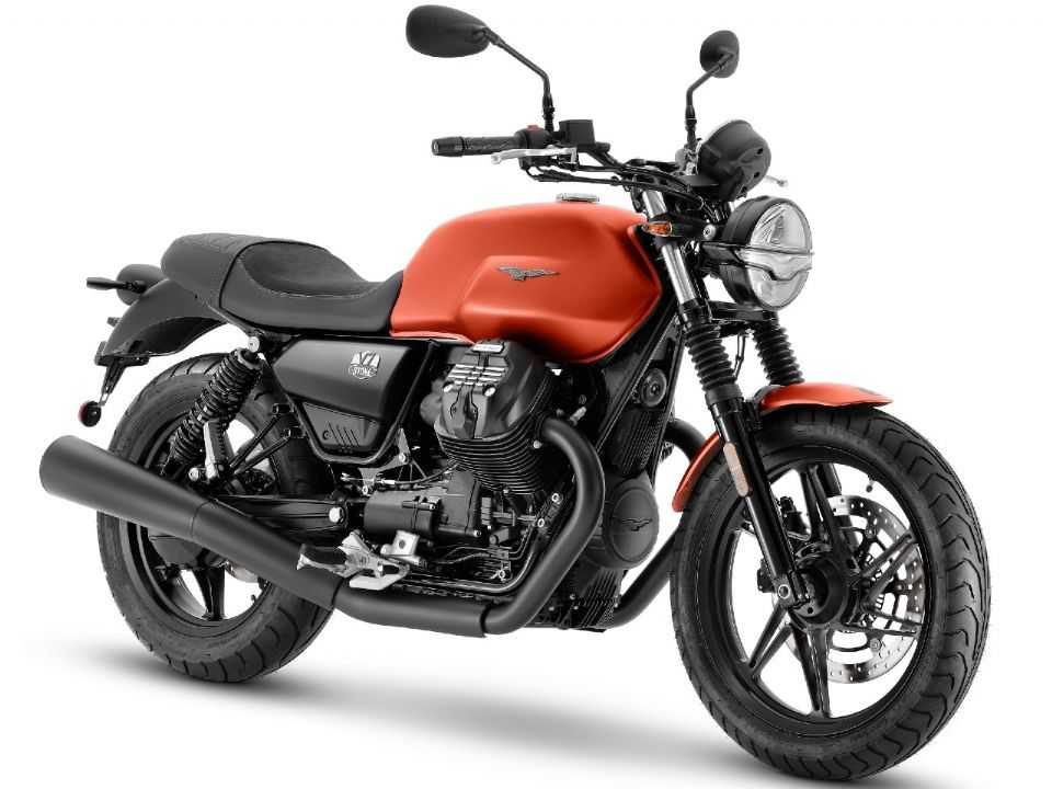 Moto Guzzi V7 Stone 2021